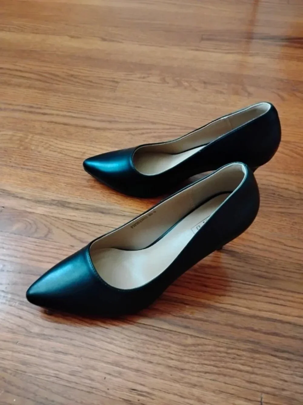 Beautiful Classic Black High Heel Pumps